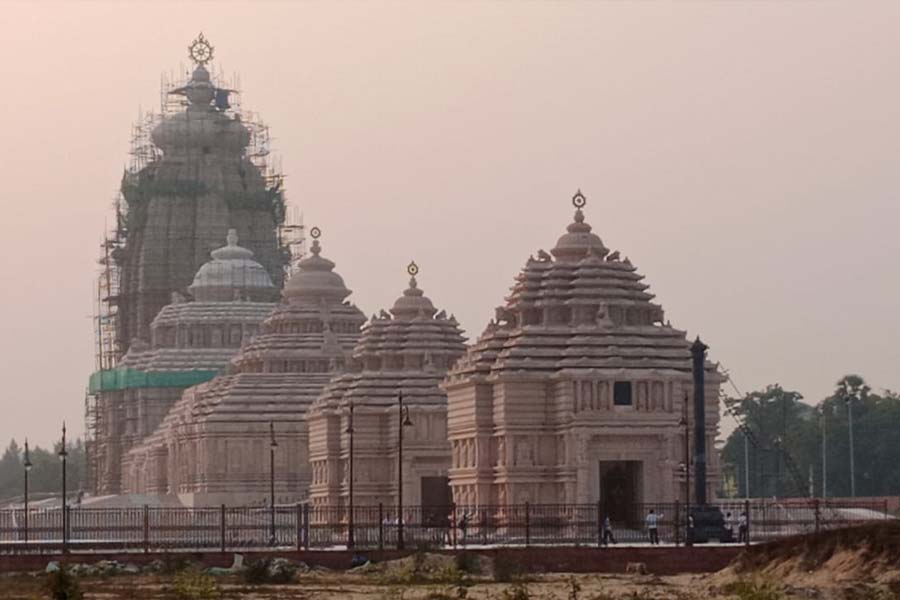 Jagannath temple is also being built in Dighat on the model of Puri temple