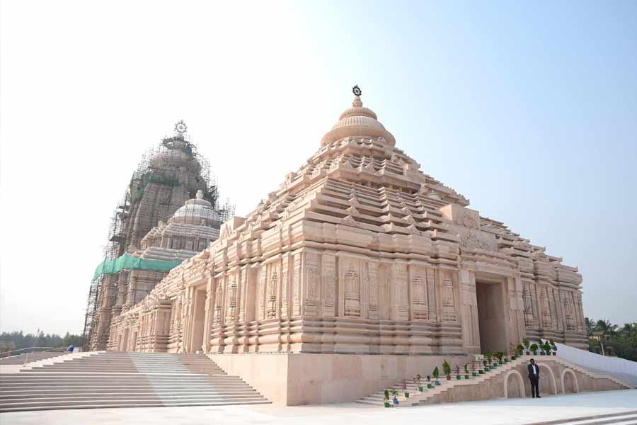 Jagannath temple is also being built in Dighat on the model of Puri temple