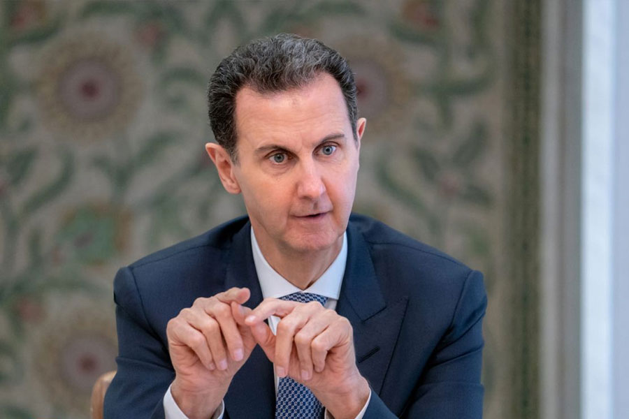 Syrian soldiers thousand in number cross into Iraq amid rebel forces seized Damascus 