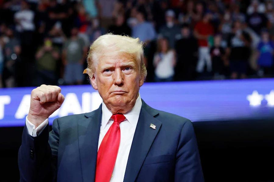 RBI said no de dollarization, why is India accumulating tons of gold