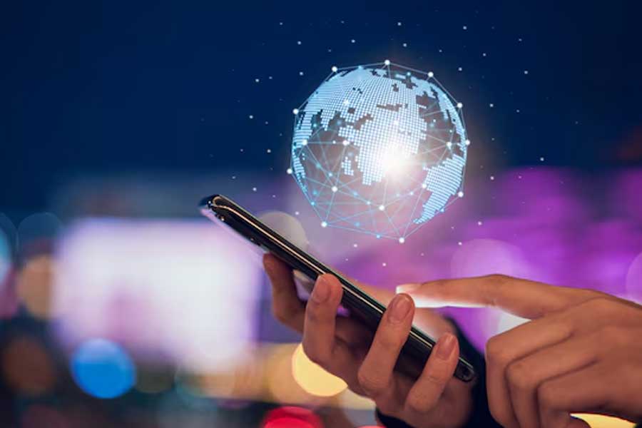 All you need to know about DTM or Direct to mobile technology 