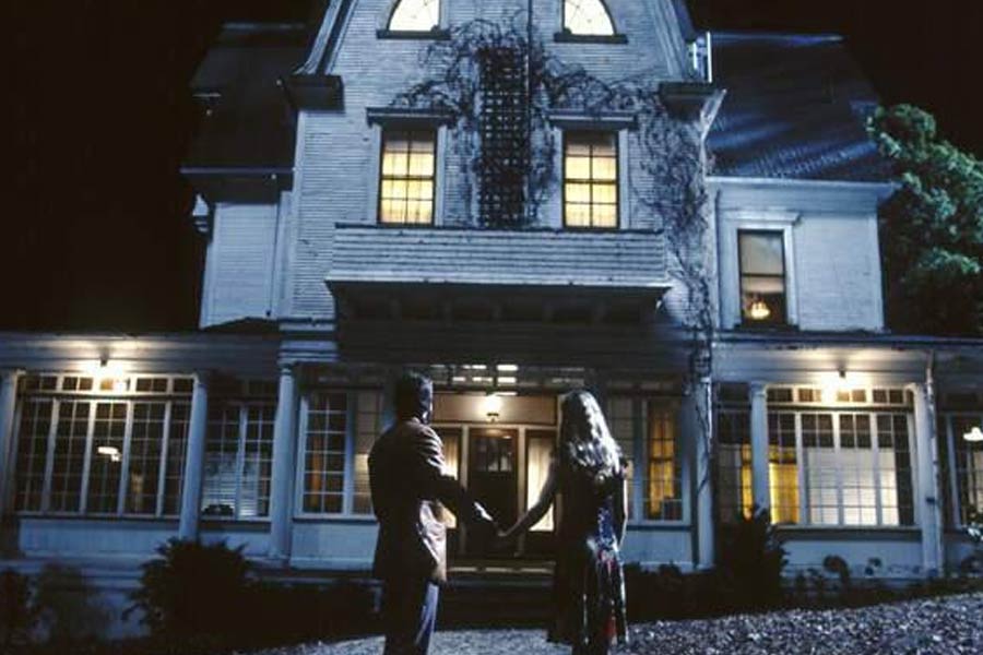 Know the real story behind the Amityville Horror House in Long Island 