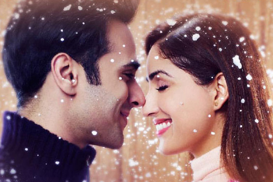 পুলকিত এবং ইয়ামি তাঁদের সম্পর্ক নিয়ে প্রকাশ্যে কোনও দিনও মুখ খোলেননি। কানাঘুষো শোনা যায়, দুই তারকা নাকি একে অপরের বাড়িতে গিয়ে সময় কাটাতেন। এমনকি, ইয়ামির পরিবার পুলকিতের সঙ্গে সম্পর্ক রাখা নিয়ে আপত্তিও জানিয়েছিল।