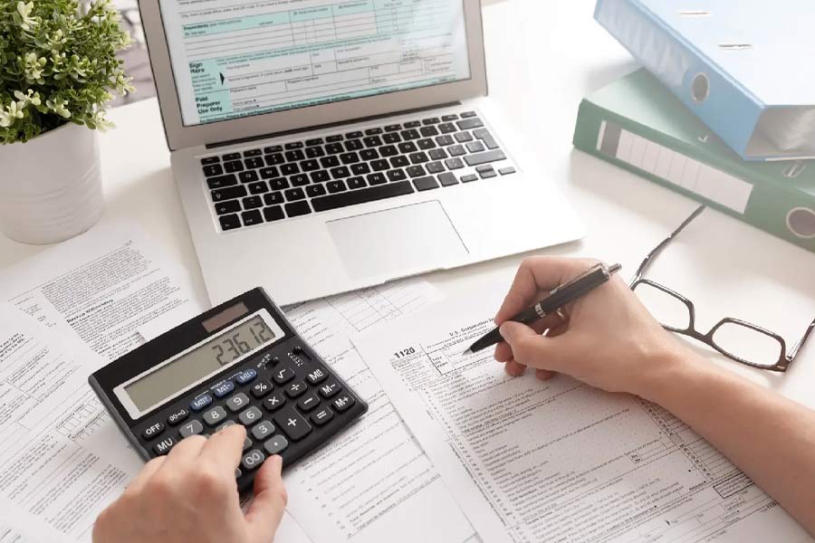 Retirement benefits of EPFO you may get Rs 28 lakh get after 40 years of service know the calculation