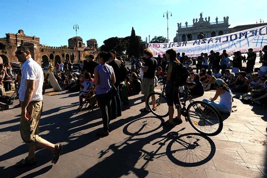 Brain drain problem talented youths are fleeing due to low pay and lack of recognition in Italy