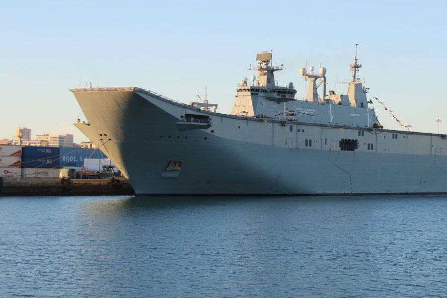 Iran new drone battleship Shahid Bagheri roaming in Persian Gulf know all about it