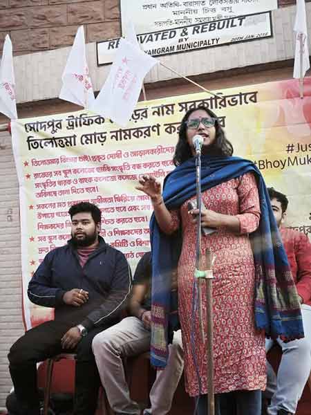 বিচারের দাবিতে এসএফআইয়ের সভায় দীপ্সিতা ধর। 