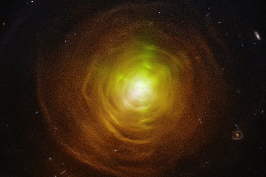 Red giant star cw leonis is dying