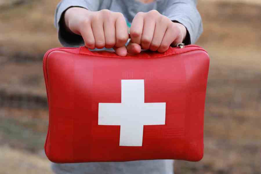 What to Put in child’s First Aid Kit