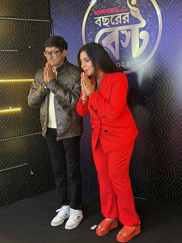 image of Kanchal mullick and Sreemoyee Chattoraj