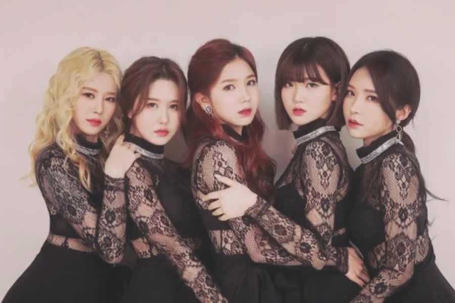 Korean pop idol Seung-ha began working as an adult movie actress 