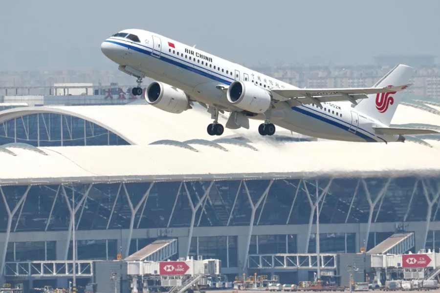 China building world’s largest artificial island airport