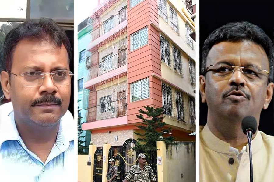 Re-inspect illegal portion of Sandeep Ghosh\\\'s house, a request letter sent to Mayor Firhad Hakim