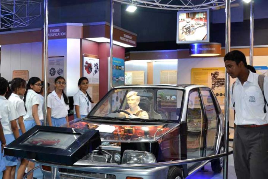 School children in the gallery of the Birla Industrial and Technological Museum.