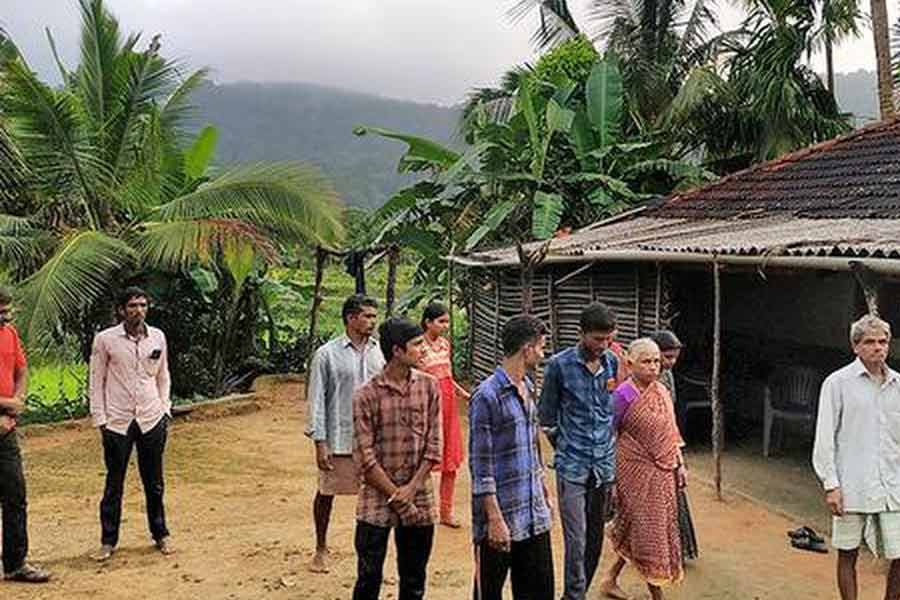 All need to know about Andhra Village, that has no internet of electricity