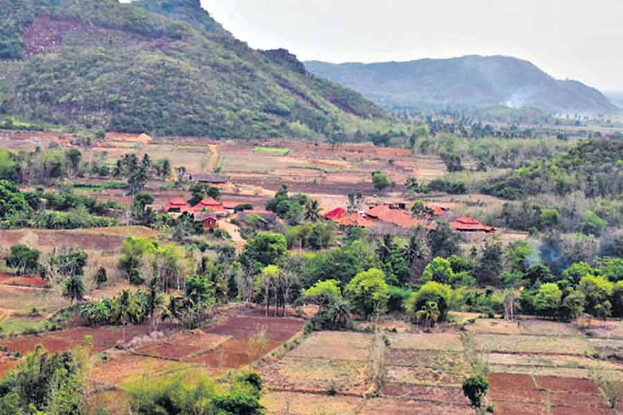 All need to know about Andhra Village, that has no internet of electricity
