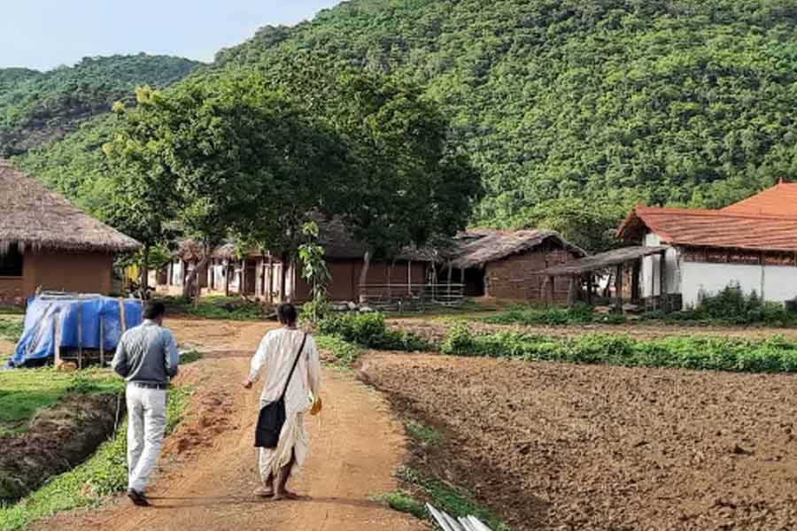 All need to know about Andhra Village, that has no internet of electricity