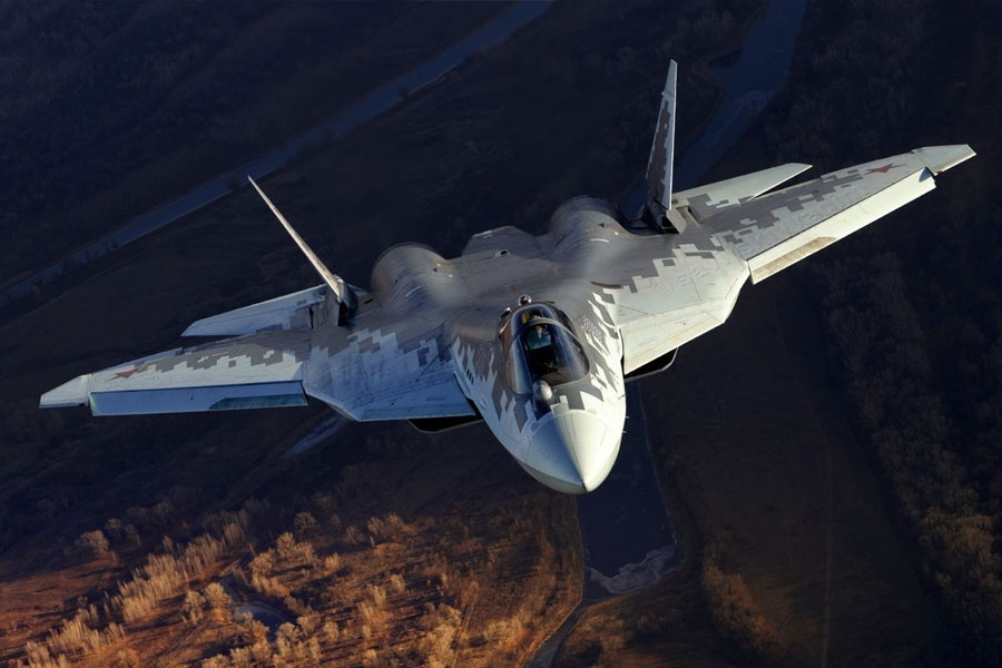 F 35 Lighting II Vs Su 57 Felon which strategic factors played key role in acquiring US or Russian fifth generation fighter jet for Indian Air Force 