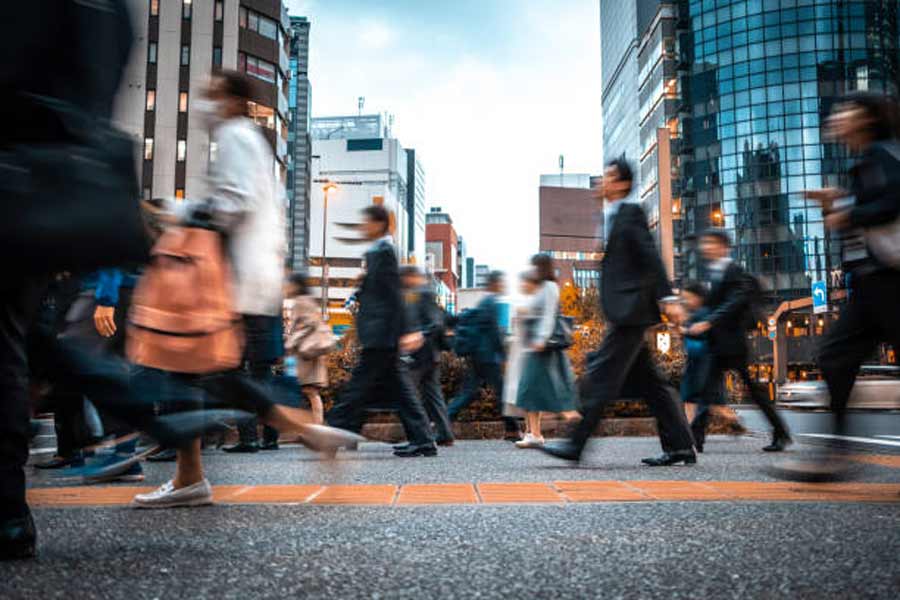 Four days work week is going to introduce from April 2025 to improve fertility rate in Tokyo Japan