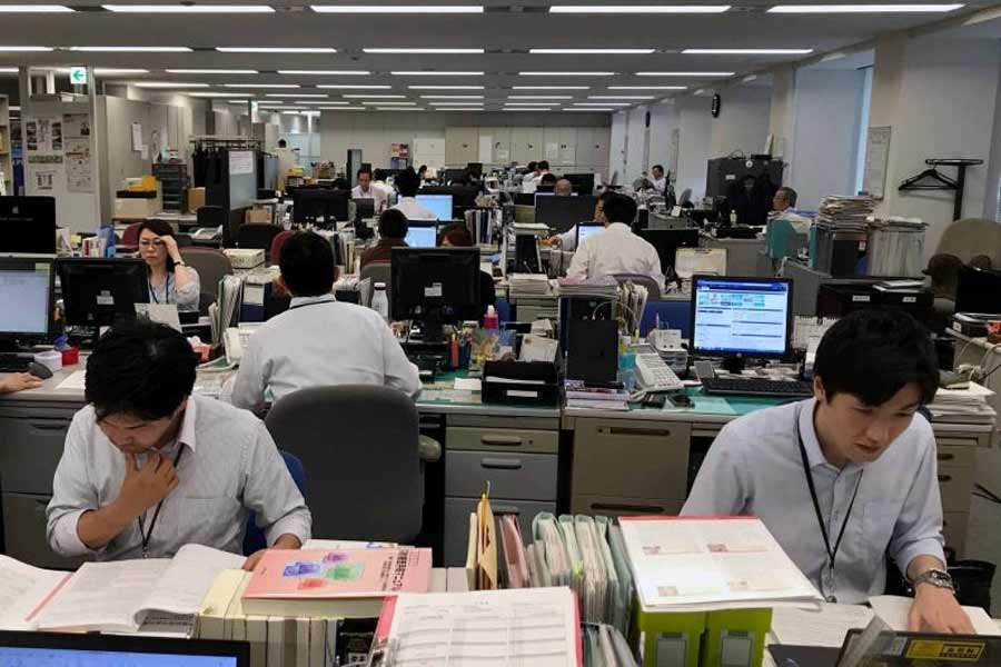 Four days work week is going to introduce from April 2025 to improve fertility rate in Tokyo Japan