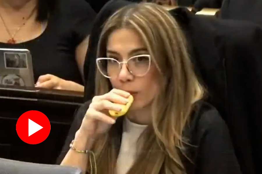 A Colombian lawmaker was caught on camera vaping during a parliamentary meeting