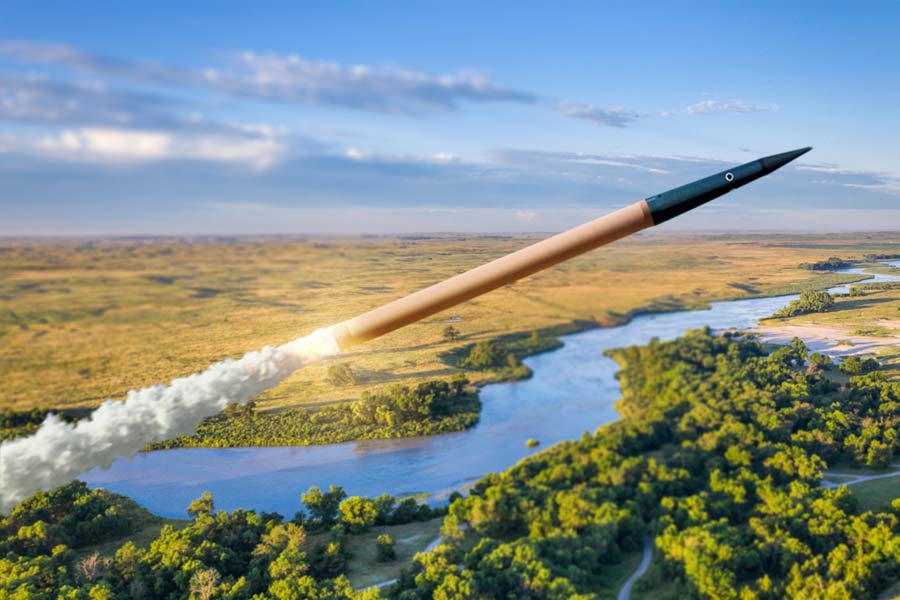 Vladimir Putin challenge US for high tech duel between Oreshnik Hypersonic Missile and THAAD 