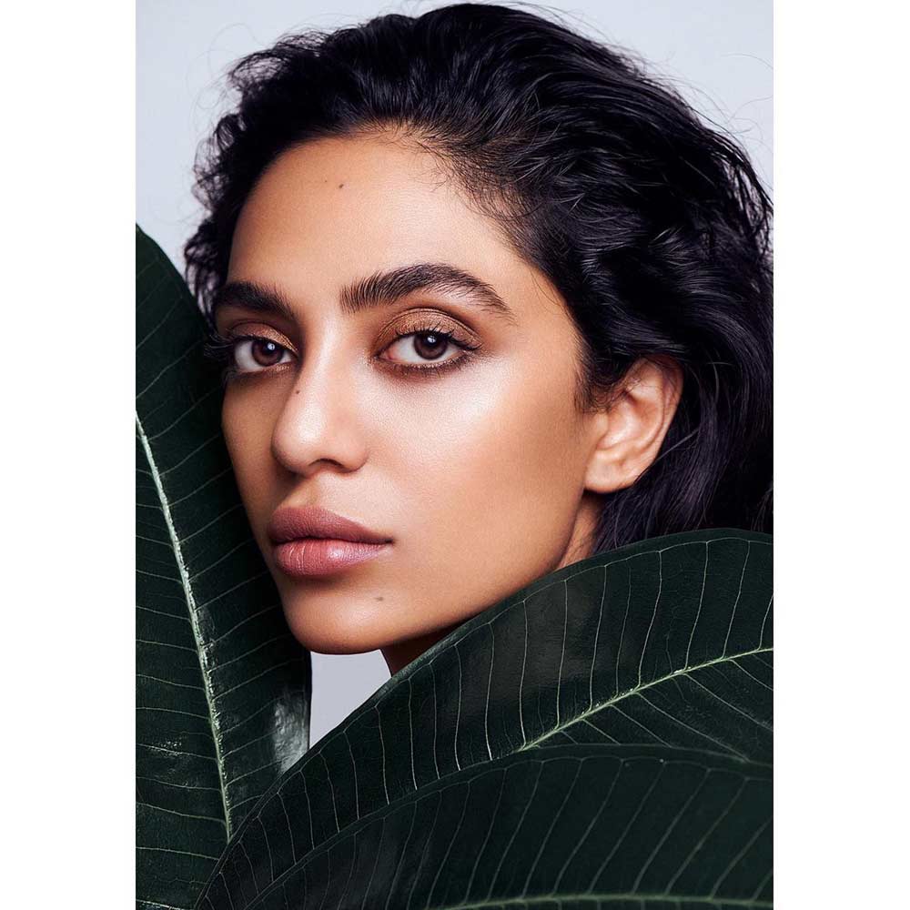 Meet Bollywood actress Sobhita Dhulipala who made debut with Vicky Kaushal, second wife of renowned south indian actor 