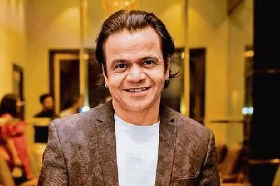 বলিপাড়ায় কানাঘুষো শোনা যায়, ‘বেবি জন’ ছবিতে অভিনয় করতে ১ কোটি টাকা পারিশ্রমিক পেয়েছেন রাজপাল।