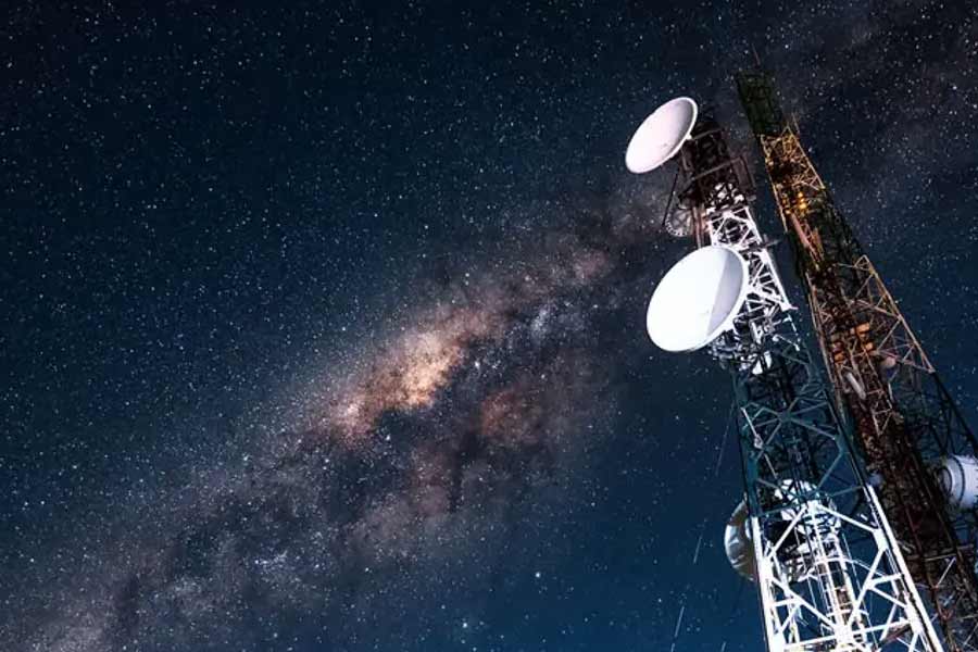 Scientist is receiving mysterious signal from unknown object since 35 years 