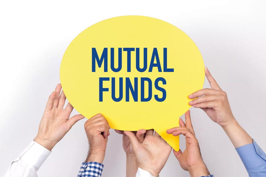 Mutual Fund sahi hai ads by AMFI allegedly misleading PIL filed in Bombay High Court 