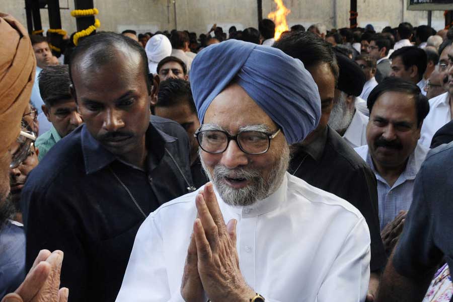 From class topper to prime minister, Manmohan singh educational qualification