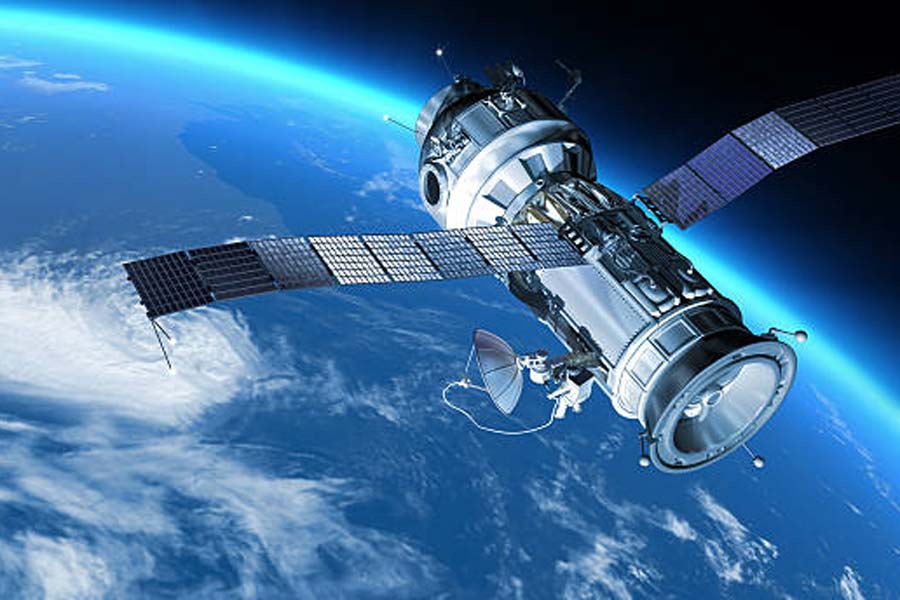 ISRO SpaDeX Mission two satellites will be docked in Space by India 