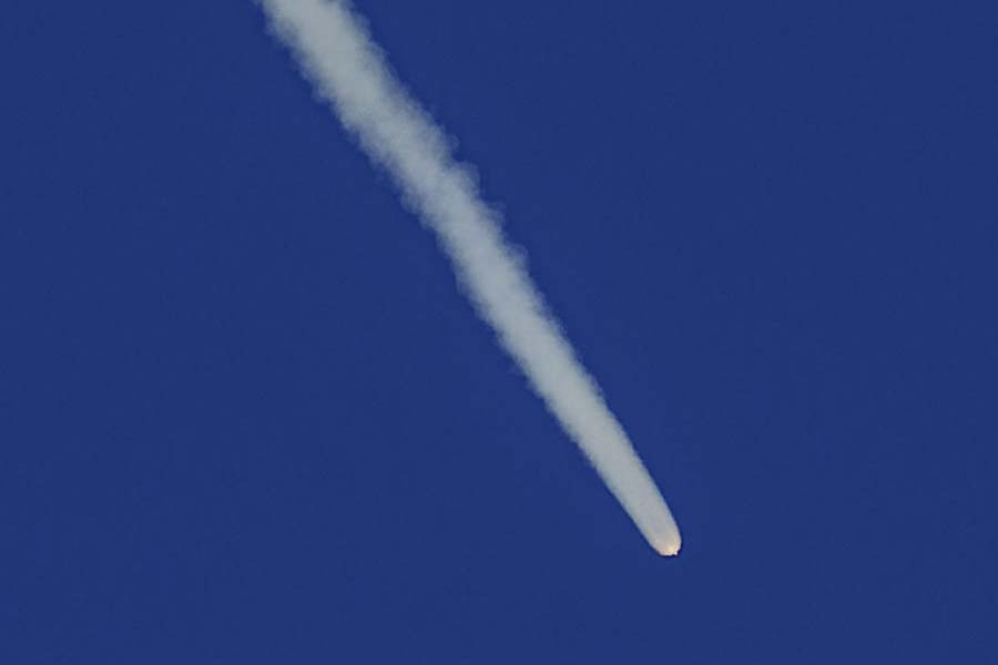 ISRO SpaDeX Mission two satellites will be docked in Space by India 