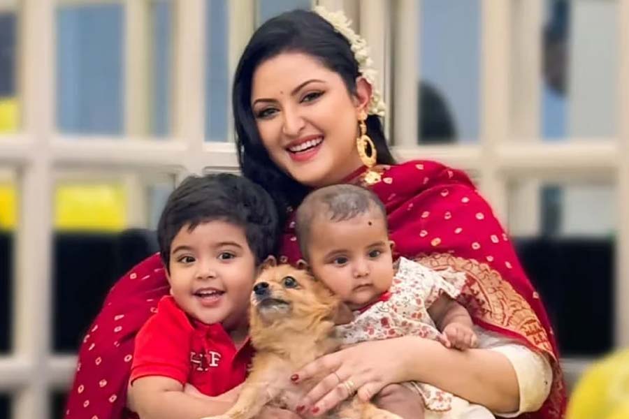 Actors who become mothers in 2024 including Koel Mallick, Deepika Padukone, Anushka Sharma, Pori moni, Yami Gautam, Richa Chadha, Natasha Dalal, Radhika Apte, Sreemoyee Chattoraj