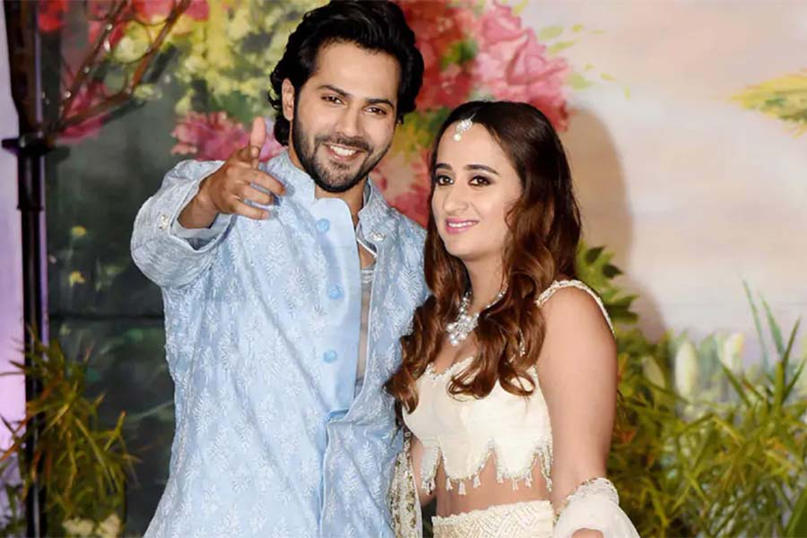 Actors who become mothers in 2024 including Koel Mallick, Deepika Padukone, Anushka Sharma, Pori moni, Yami Gautam, Richa Chadha, Natasha Dalal, Radhika Apte, Sreemoyee Chattoraj