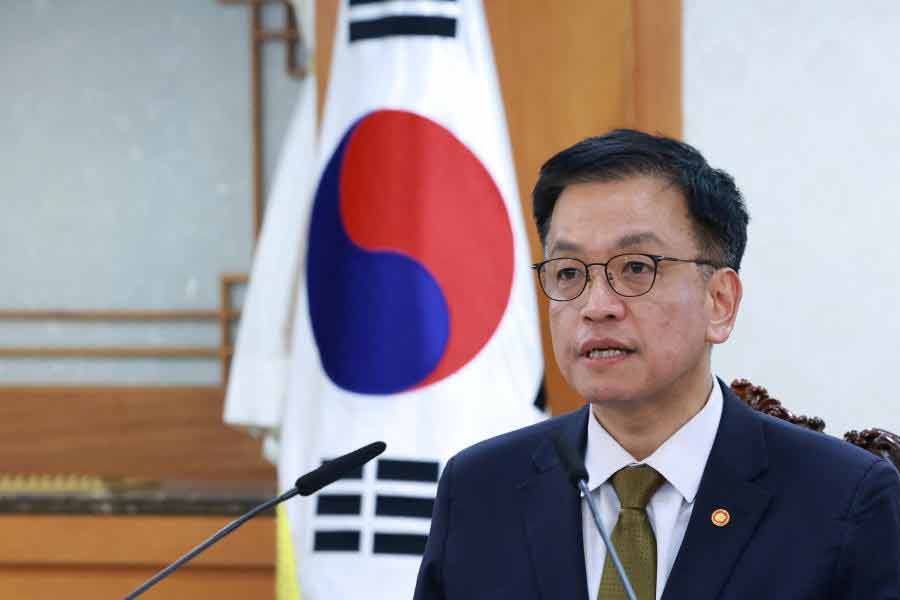 South Korea's new interim president is Choi Sang-mok