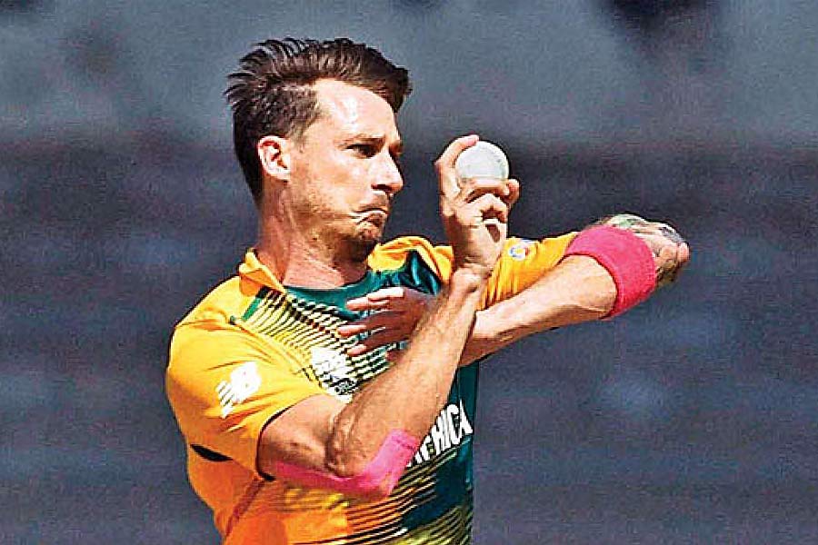 List of Number one test bowlers according to ICC over the last 15 years 