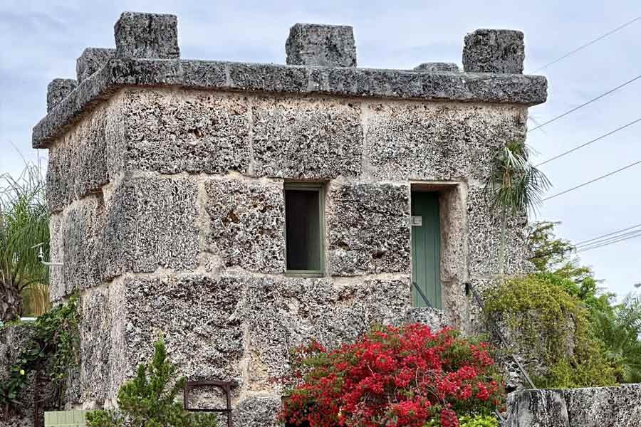 All need to know about Edward Leedskalnin and his coral castle