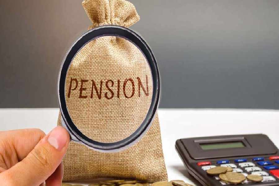 NPS retirement plan how much need to invest at the age of 40 to secure pension Rs 1 lakh 