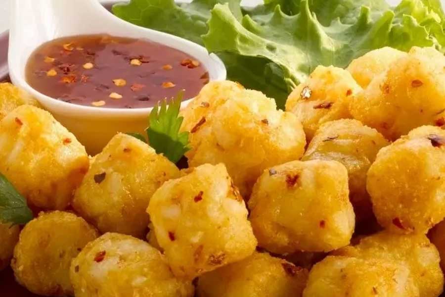 আলু দিয়ে সহজেই বানিয়ে ফেলা যায় পোট্যাটো পপ্‌স।