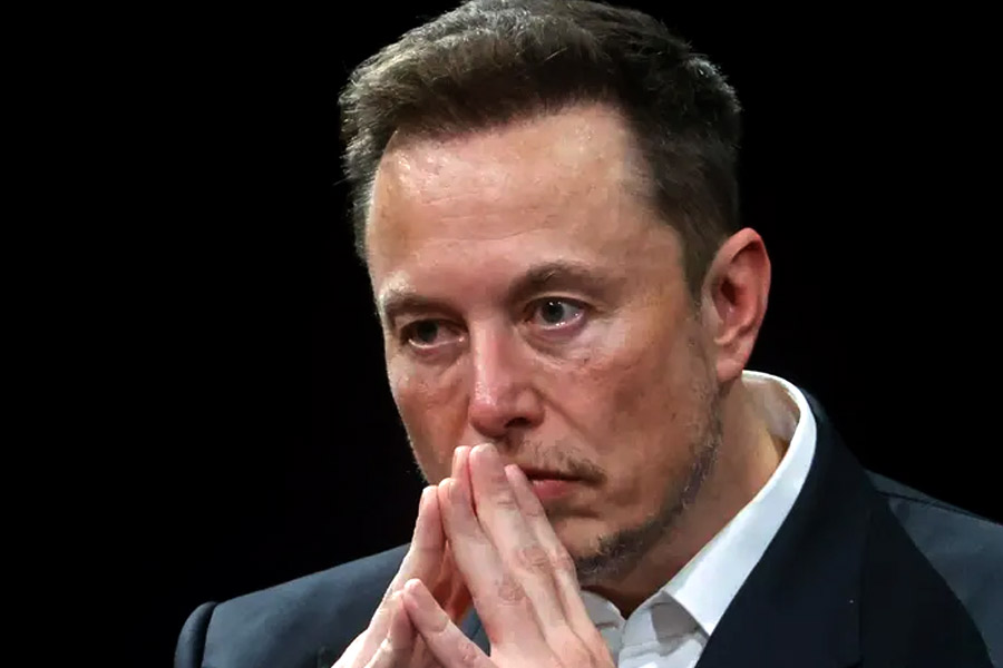 Elon Musk reignited his rivalry with Microsoft co-founder saying Bill Gates will go bankrupt 