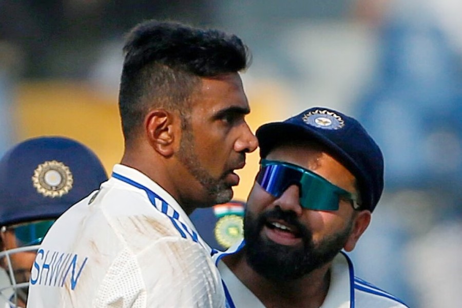 picture of Ravichandran Ashwin and Rohit Sharma