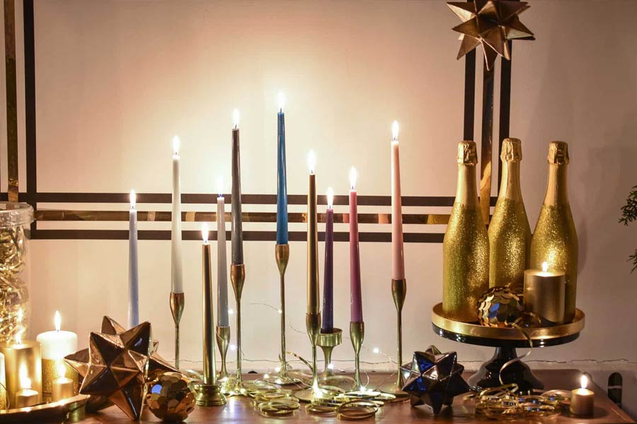 থিমের সঙ্গে মিলিয়ে সাজাতে অন্দরমহল।