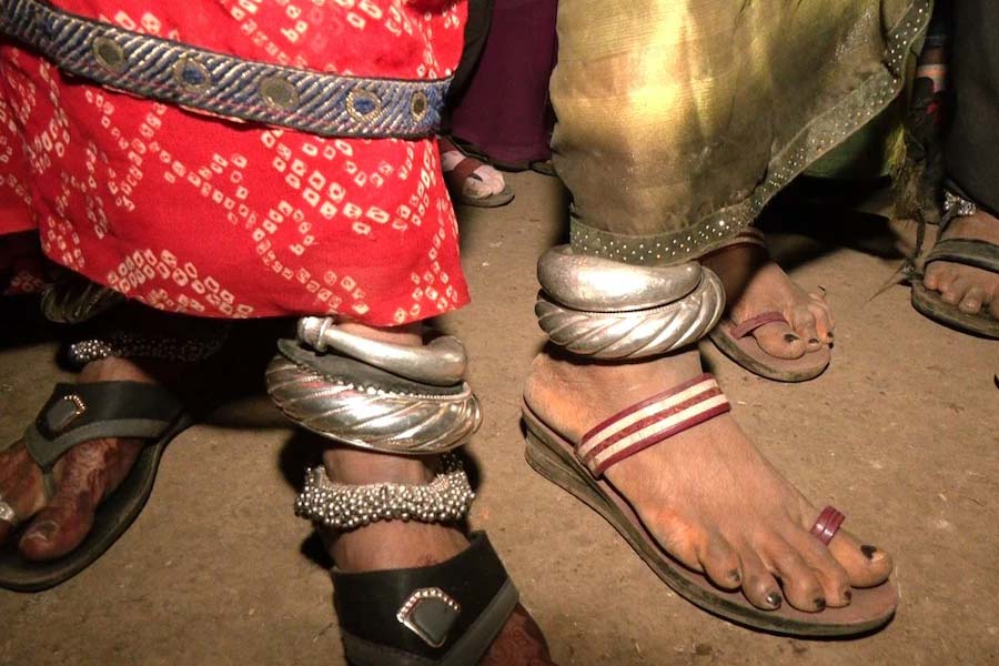Girls are engaged at on birth married at 16 childhood marriage in madhya pradesh village 