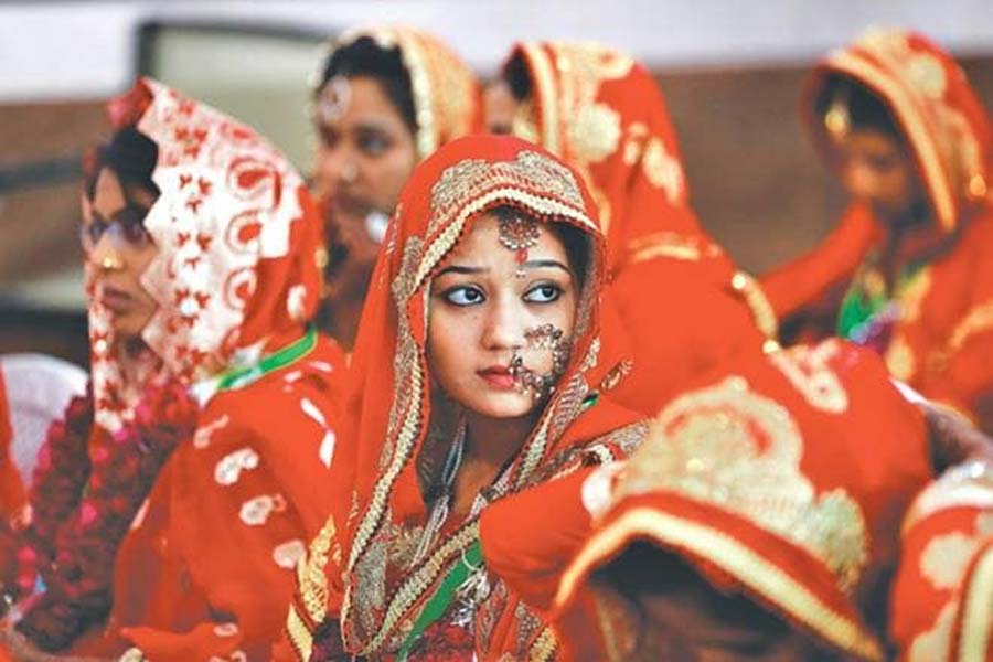 Girls are engaged at on birth married at 16 childhood marriage in madhya pradesh village 