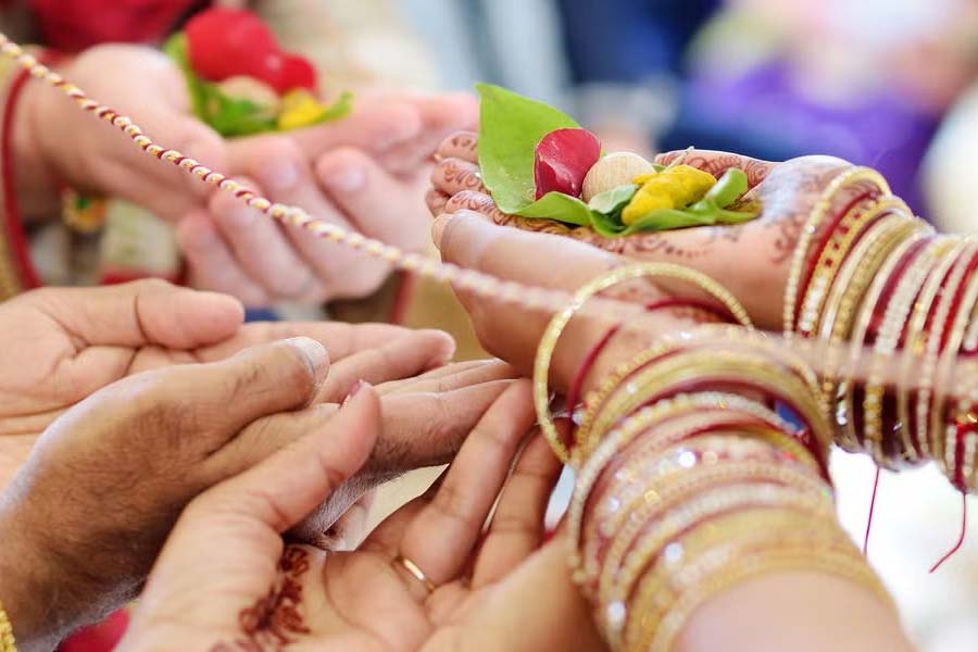 Girls are engaged at on birth married at 16 childhood marriage in madhya pradesh village 