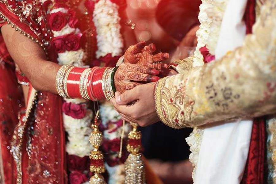 Girls are engaged at on birth married at 16 childhood marriage in madhya pradesh village 