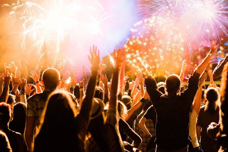 Follow these tips as per your zodiac sign to grow financially in the year 2026