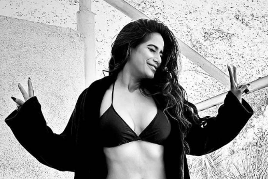 All you need to know about actress Poonam Pandey, who claimed to be dead due to cervical cancer