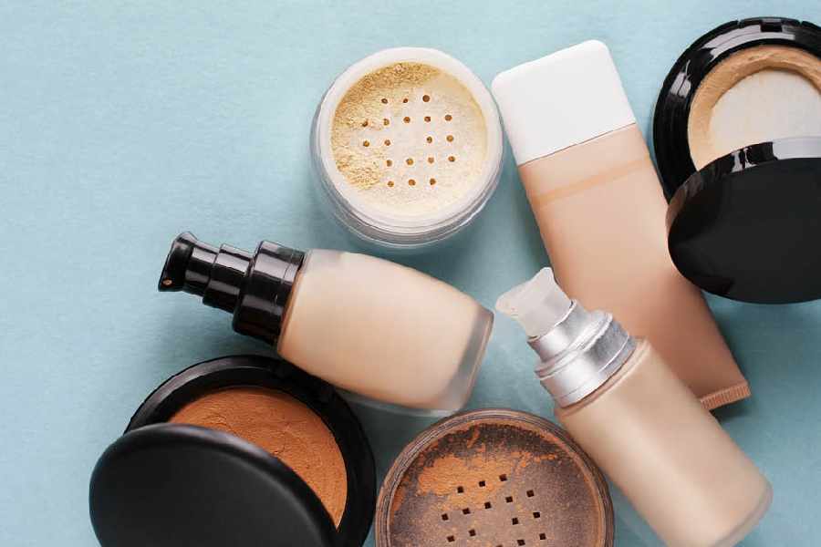 How long will make up products last.